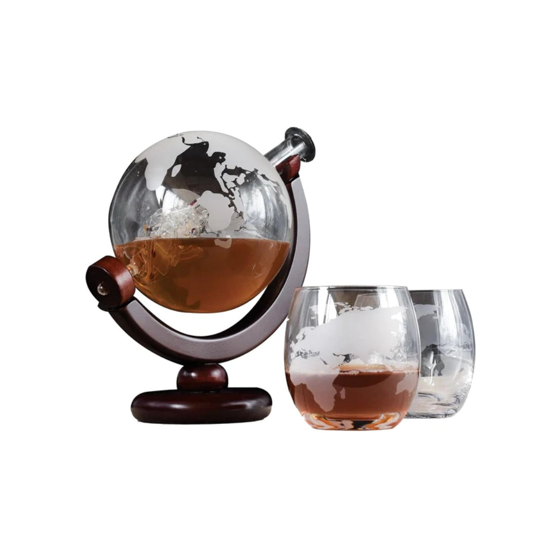 The Source Globe Decanter with Glasses (set)